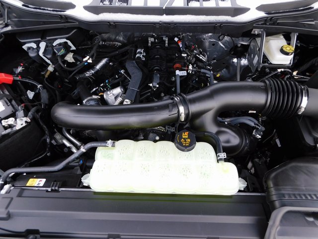 New 2026 Ford F150 Lariat w/ Equipment Group 502A High image 42