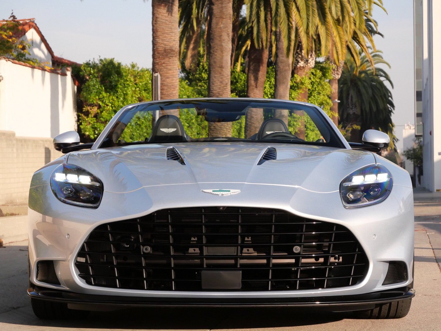 New 2026 Aston Martin Vanquish Convertible RWD image 7