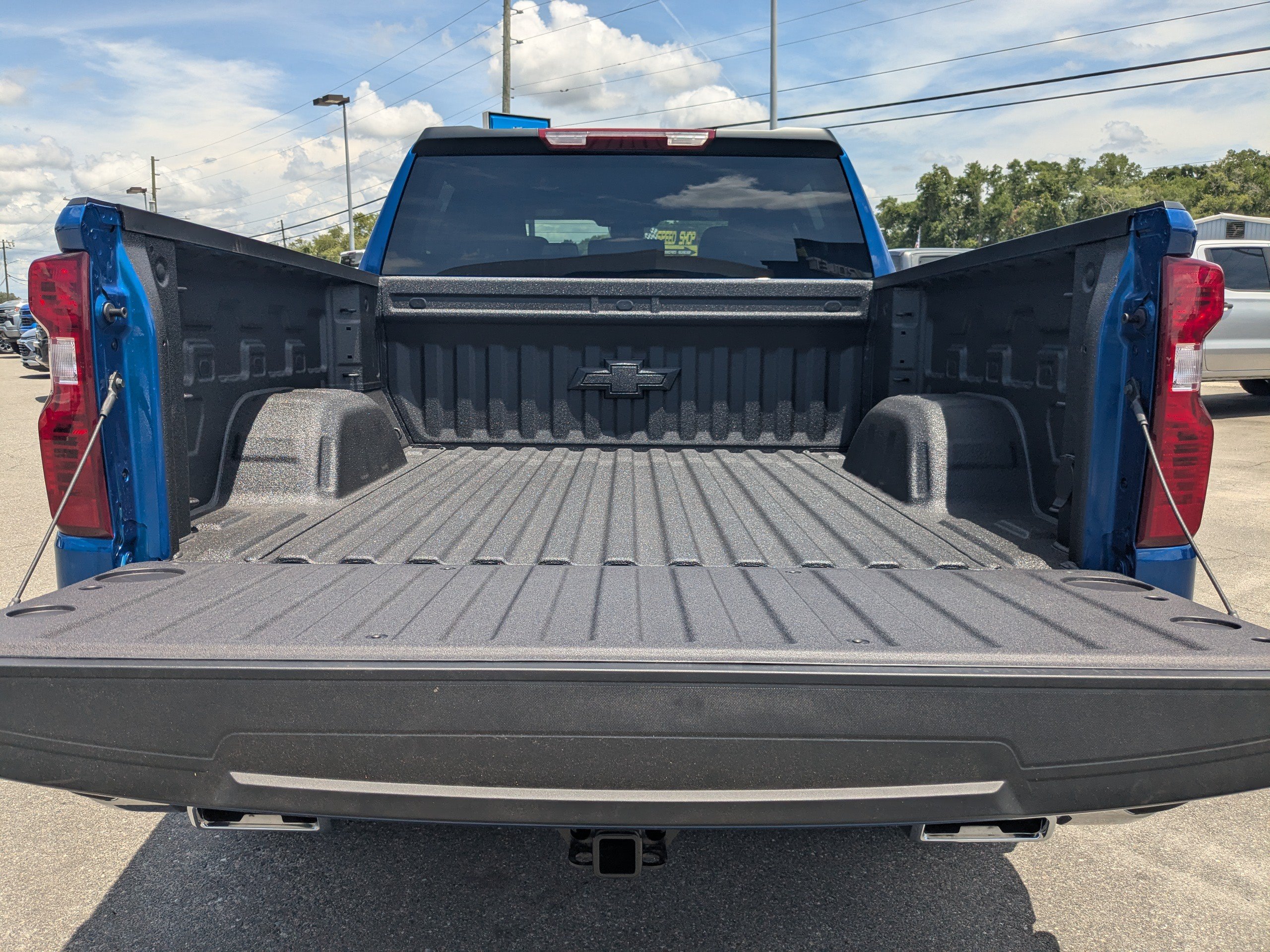 New 2026 Chevrolet Silverado 1500 LT w/ Z71 Off-Road Package AWD/4WD image 13