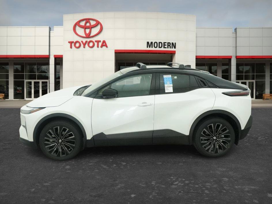 New 2026 Toyota C-HR AWD/4WD image 3