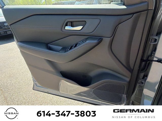 New 2026 Nissan Rogue Dark Armor AWD/4WD image 22