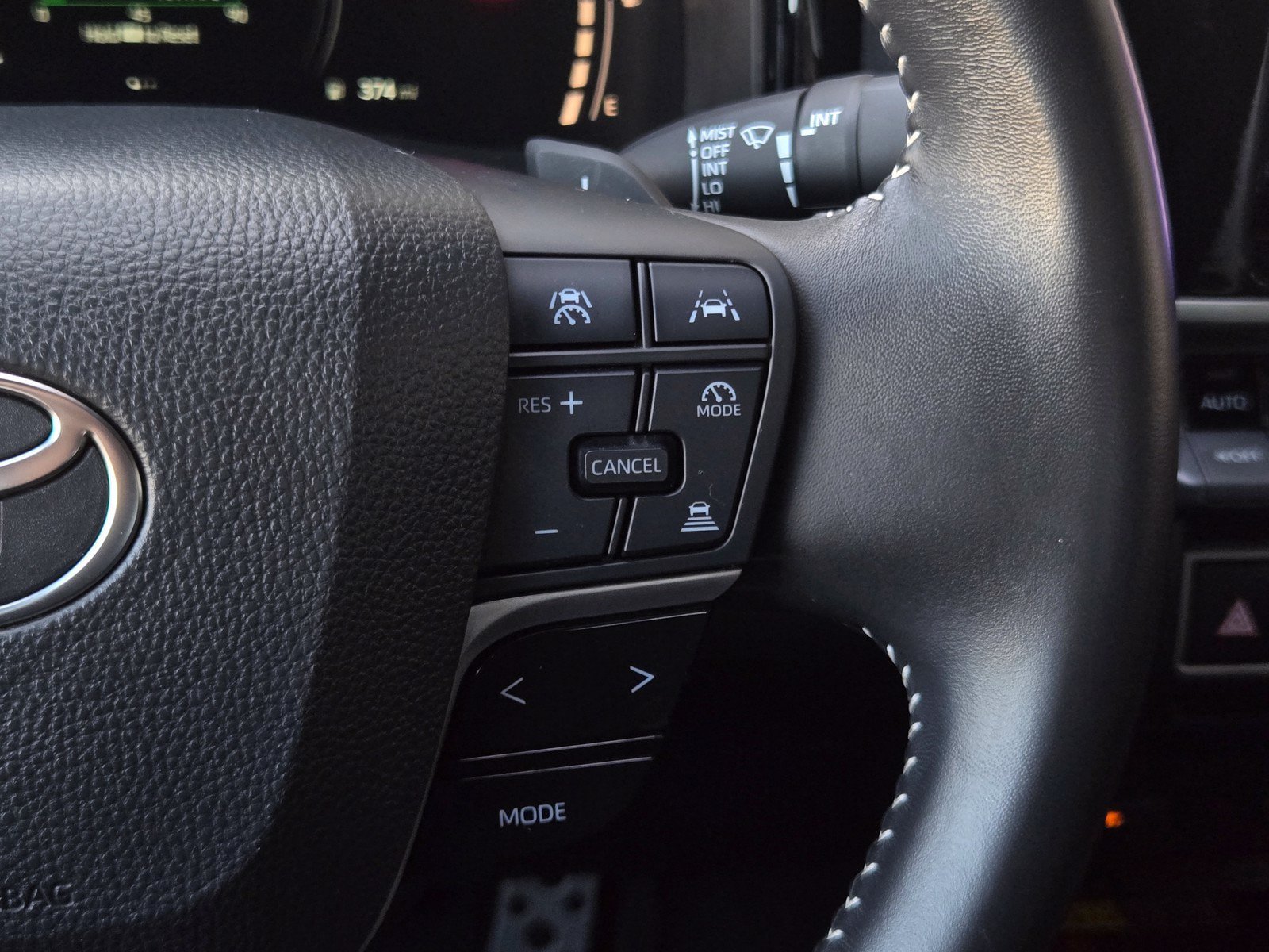 Certified 2025 Toyota Camry SE FWD image 20