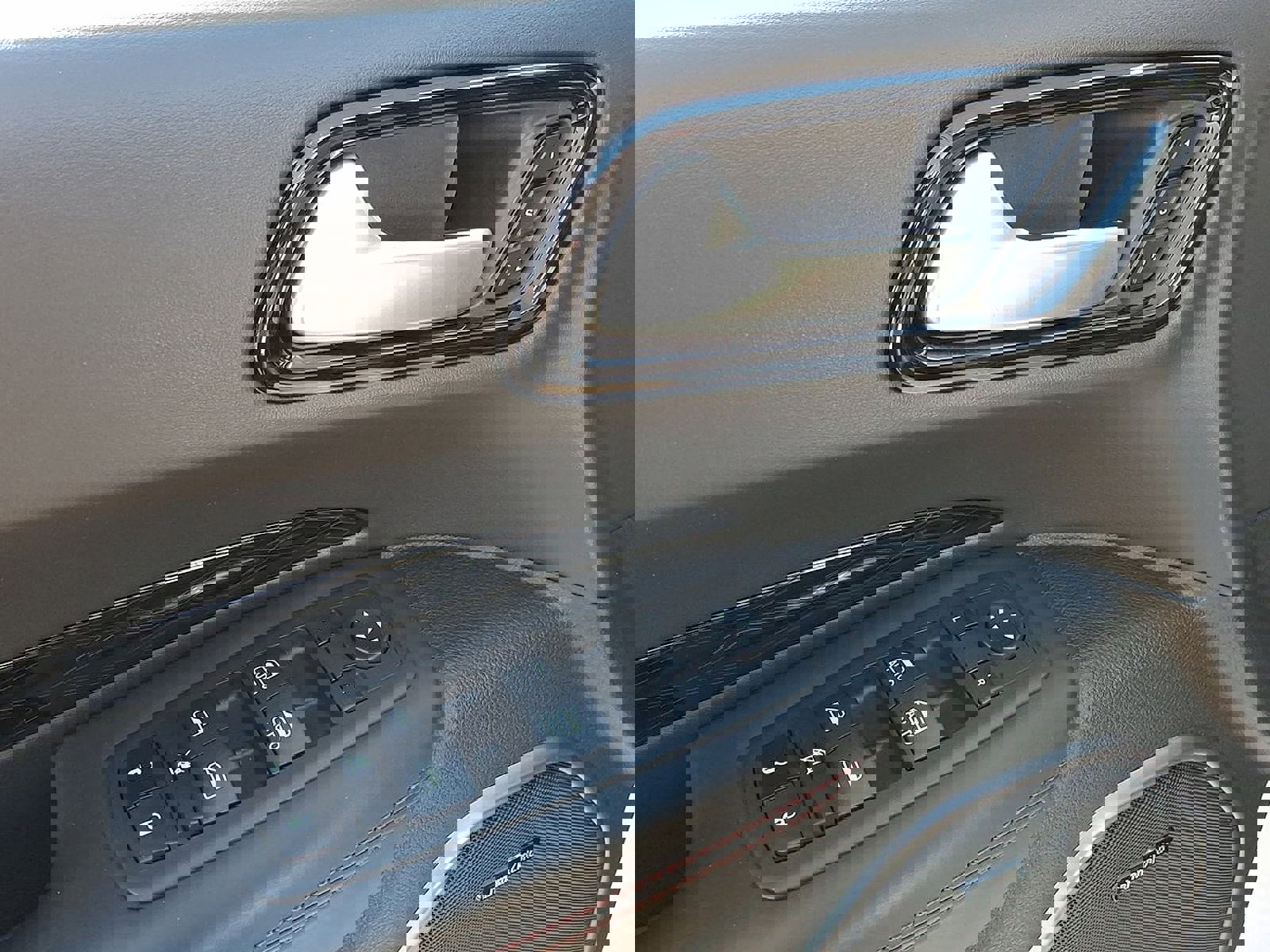 Used 2023 Dodge Durango Citadel image 24