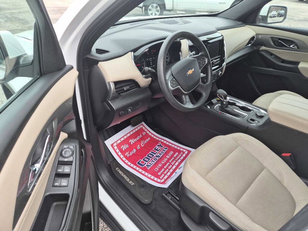 Used 2023 Chevrolet Traverse LS w/ Safety Package AWD/4WD image 7