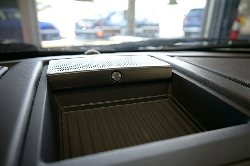 Used 2018 Ford Expedition Limited image 35