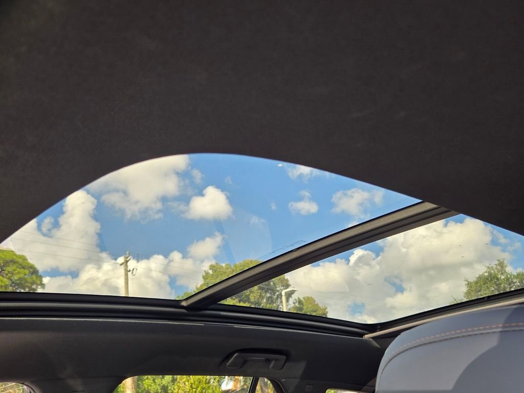 Used 2024 Honda Prologue Touring image 16