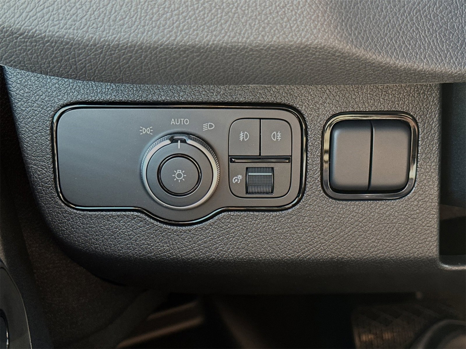 New 2025 Mercedes-Benz Sprinter 2500 image 30