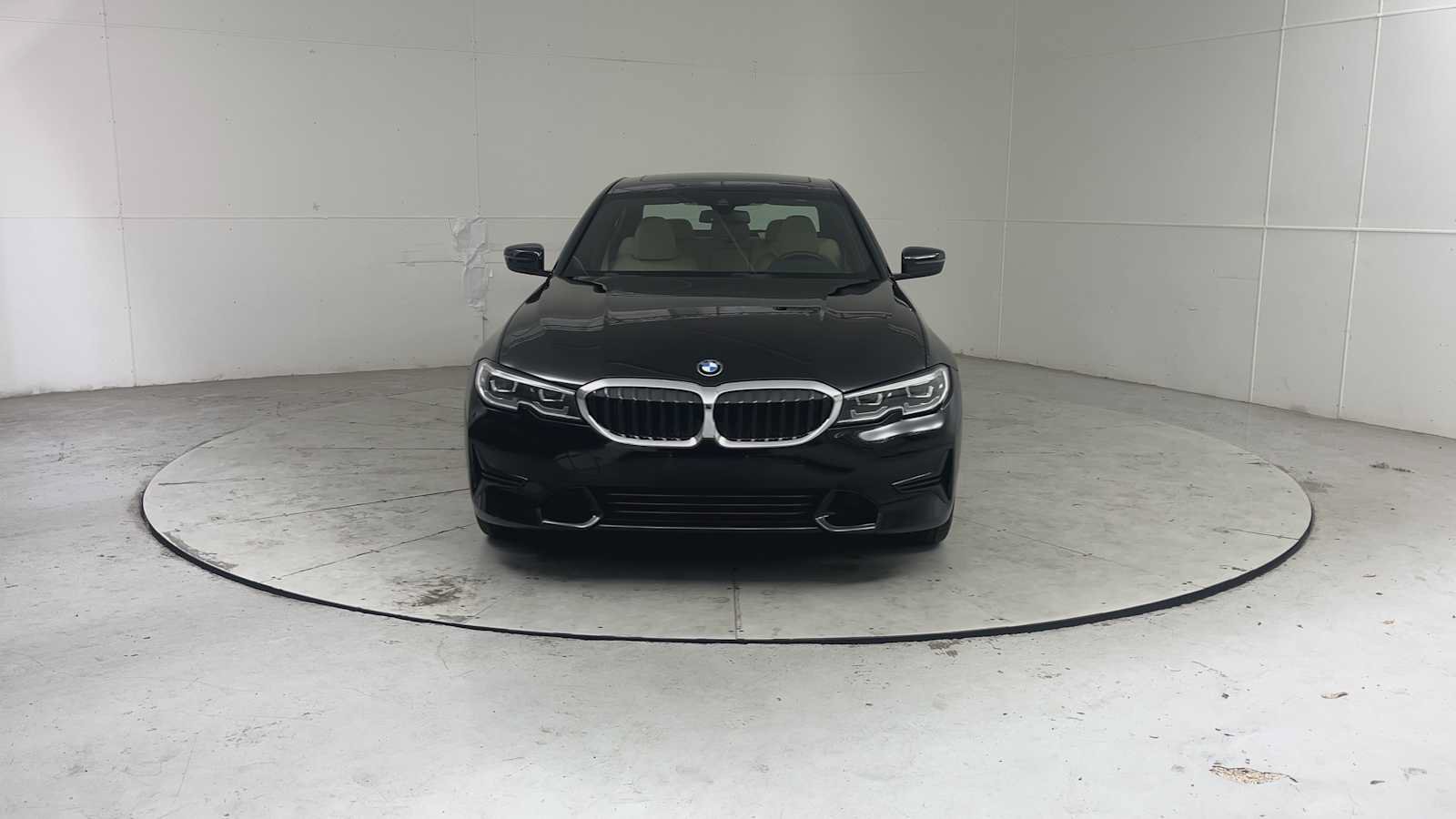 Used 2020 BMW 330i Sedan w/ Convenience Package RWD image 7