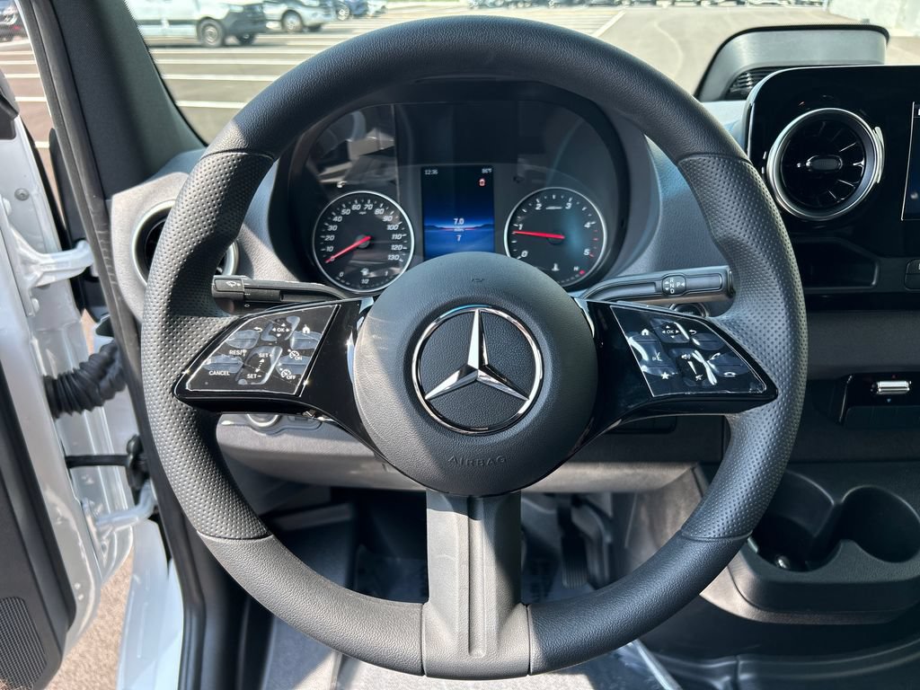 New 2026 Mercedes-Benz Sprinter 2500 image 18