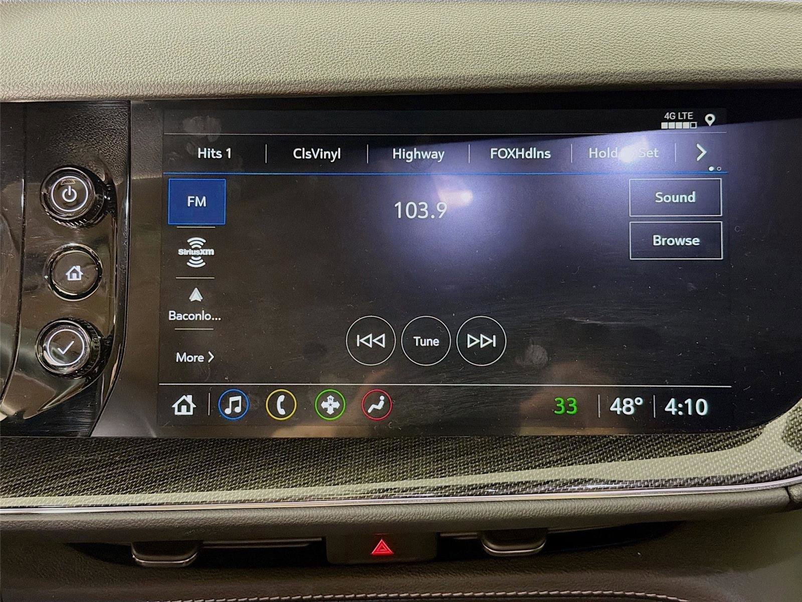 Used 2022 Buick Envision Preferred AWD/4WD image 14