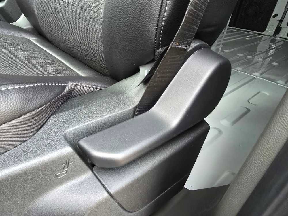 New 2026 Ford Transit 250 148 Medium Roof image 19