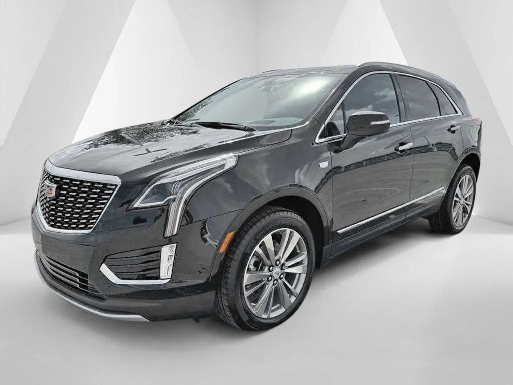 New 2026 Cadillac XT5 Premium Luxury w/ LPO, Floor Liner Package AWD/4WD image 3