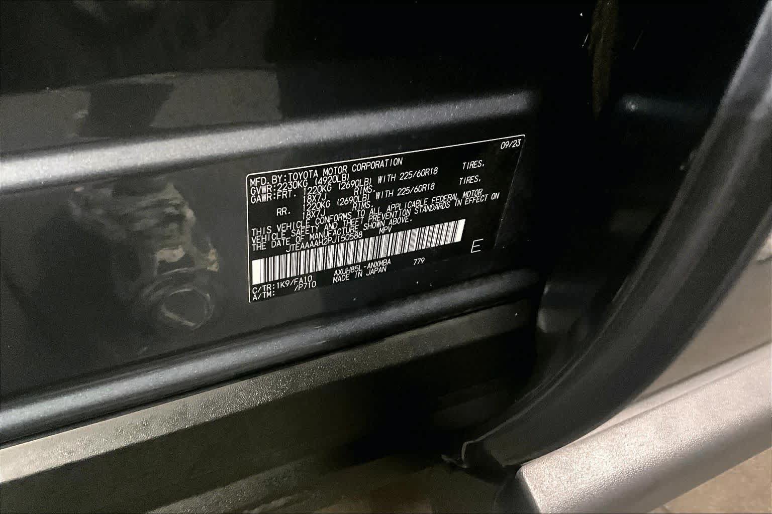 Used 2023 Toyota Venza LE AWD/4WD image 37