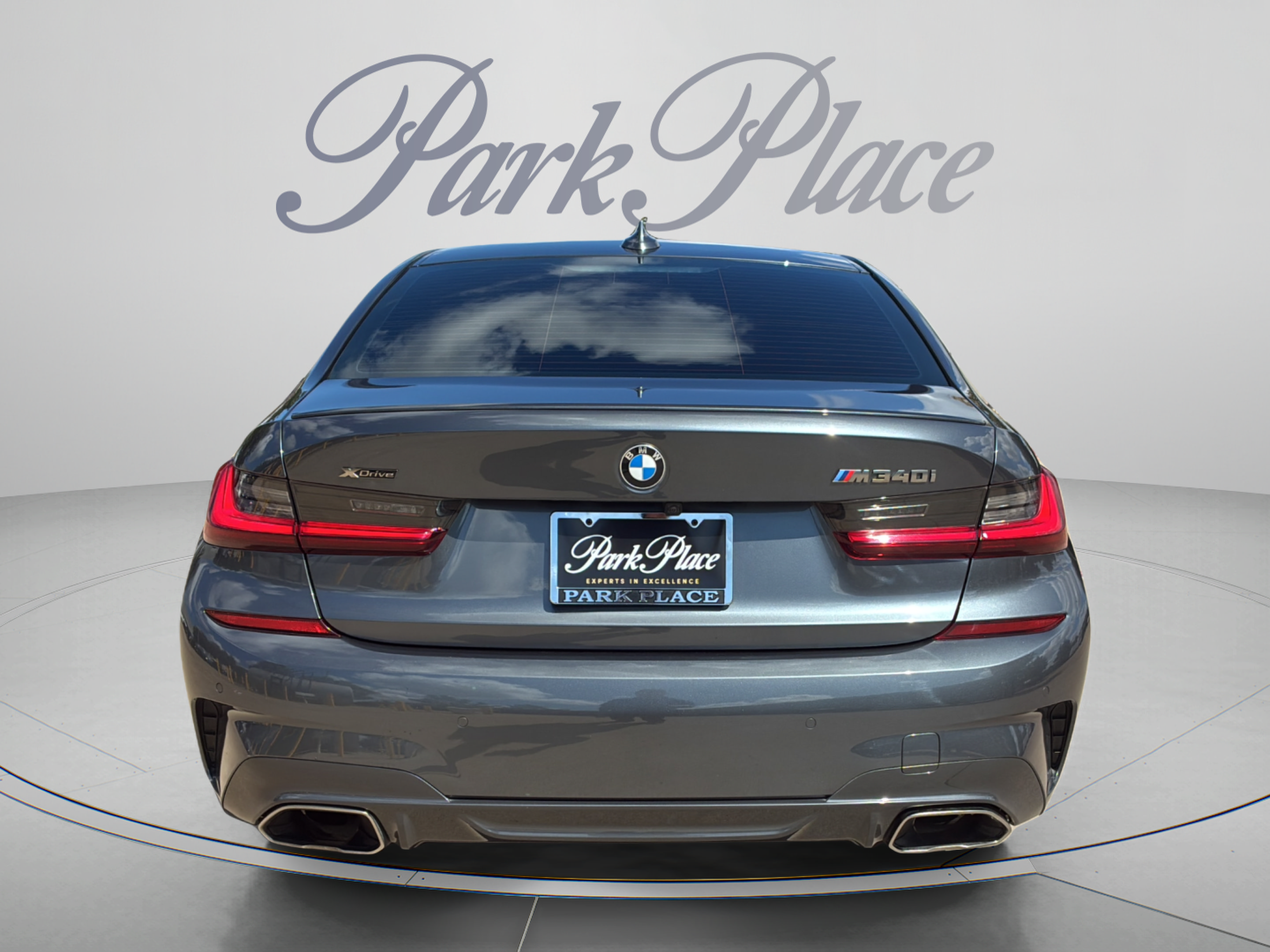 Used 2022 BMW M340i xDrive w/ Driving Assistance Package AWD/4WD image 4