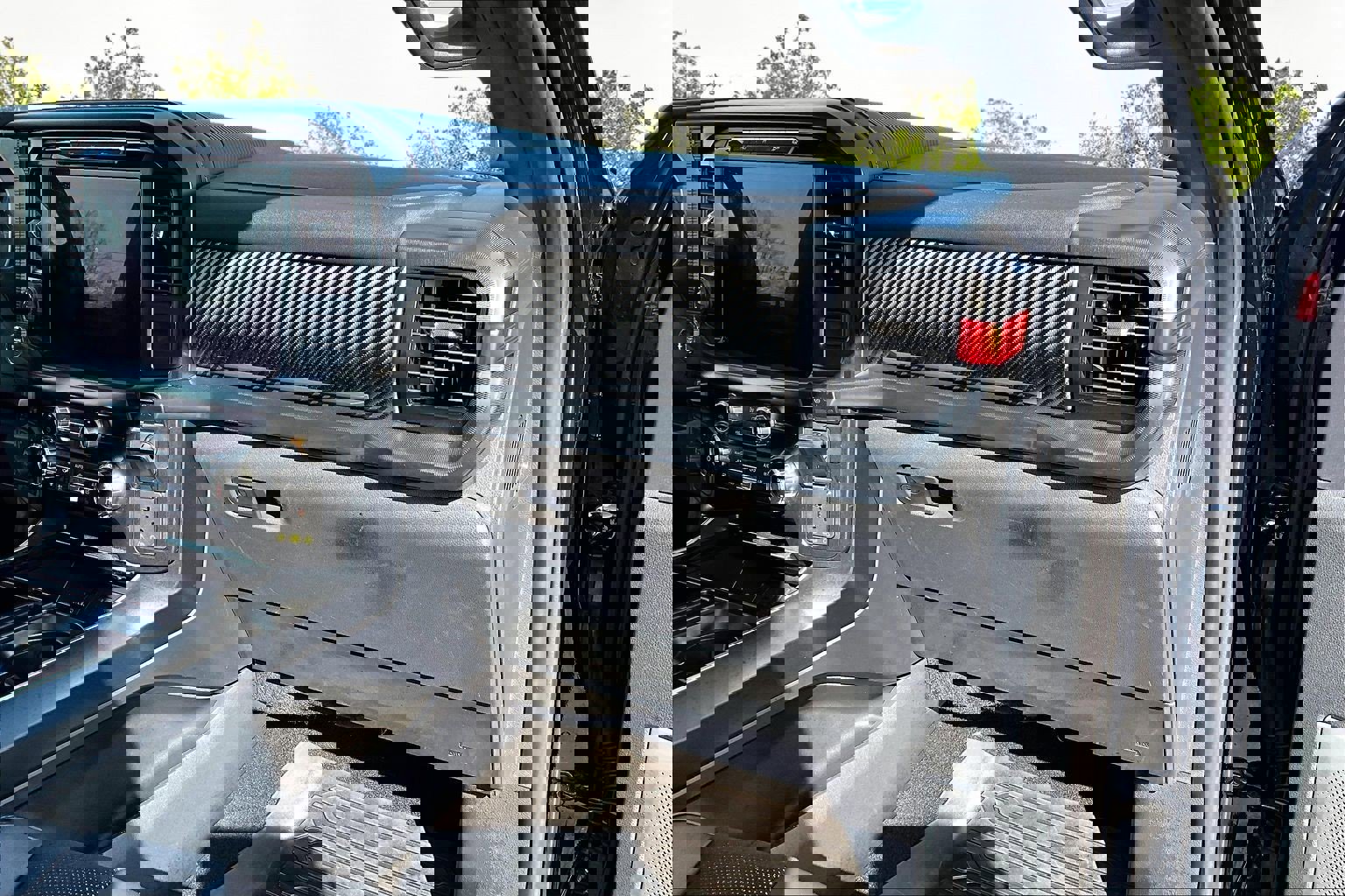 Certified 2024 Ford F150 Raptor image 17