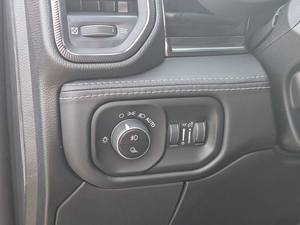New 2026 RAM 2500 Rebel w/ Rebel Level 2 Equipment Group AWD/4WD image 14