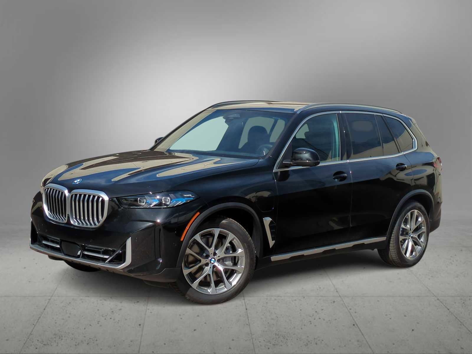 New 2026 BMW X5 xDrive50e w/ Executive Package image 1