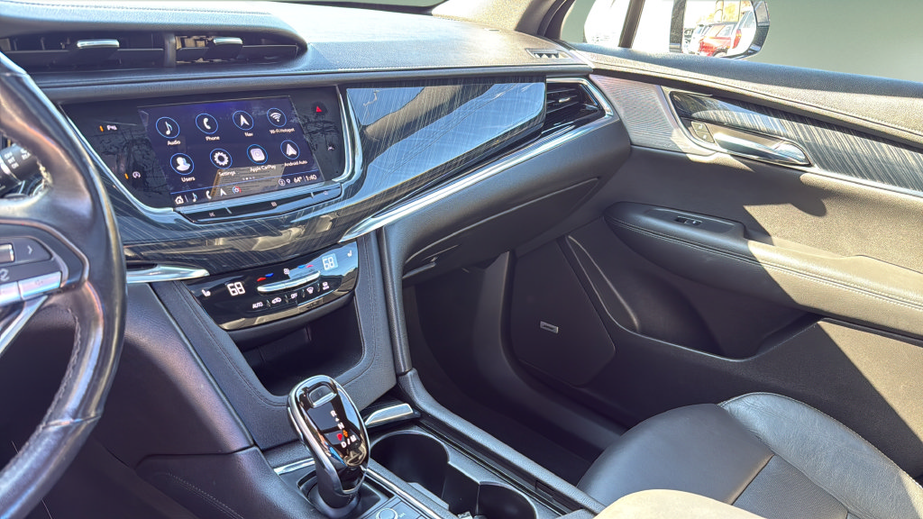 Used 2021 Cadillac XT6 Premium Luxury AWD/4WD image 35