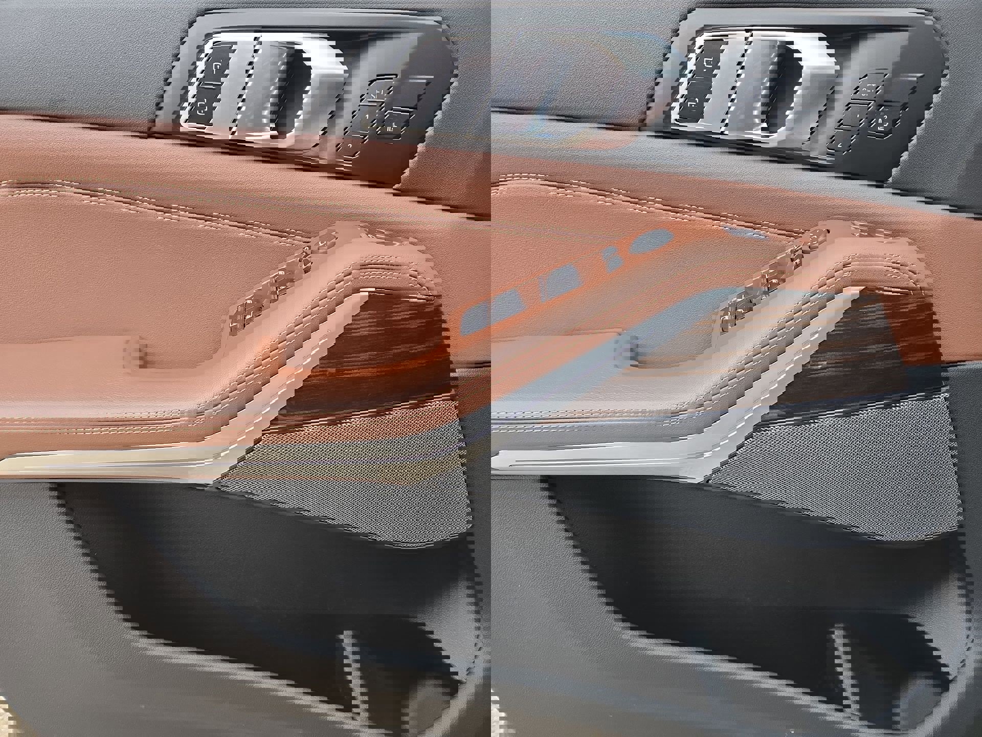 Certified 2024 BMW X5 xDrive40i w/ Executive Package image 15