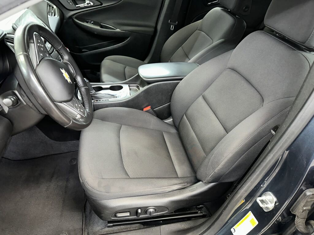 Used 2019 Chevrolet Malibu RS w/ LPO, Convenience Package 1 image 4