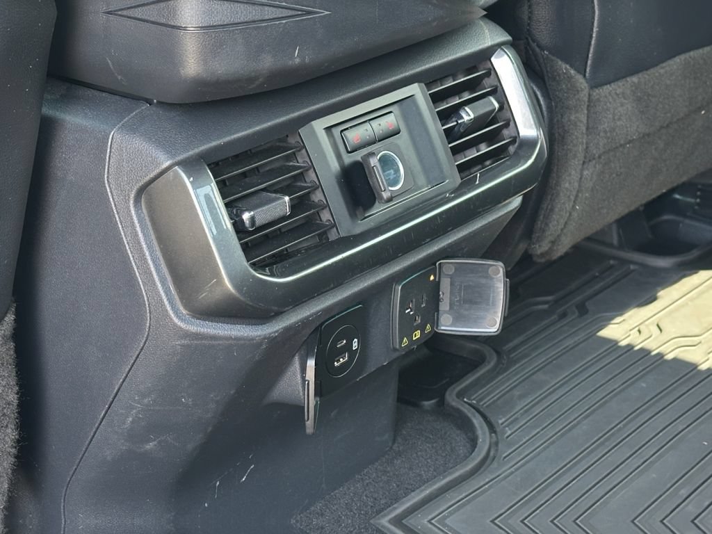 Used 2023 Ford F150 Lariat w/ Equipment Group 502A High AWD/4WD image 29