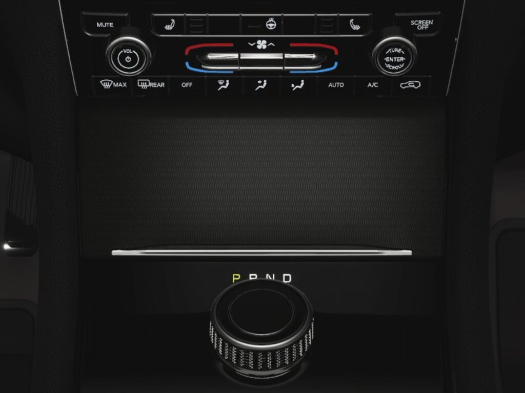 New 2025 Jeep Grand Cherokee L Laredo w/ Luxury Tech Group I image 24