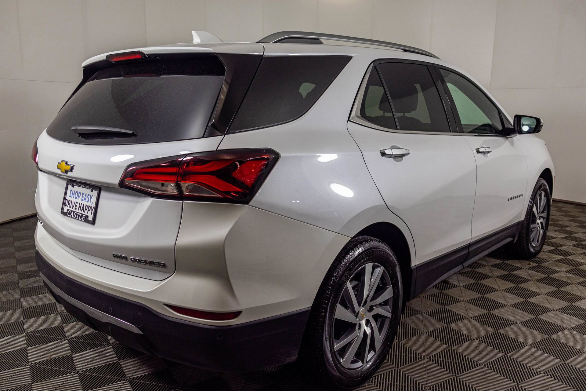 Used 2024 Chevrolet Equinox Premier image 21