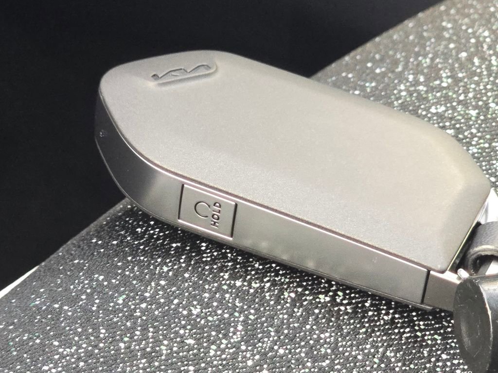 New 2025 Kia K4 GT-Line image 35