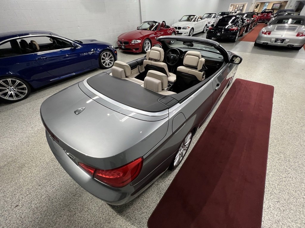 Used 2013 BMW 335i Convertible image 42
