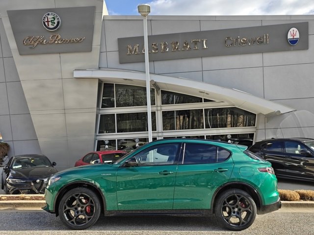 New 2026 Alfa Romeo Stelvio Sprint image 7