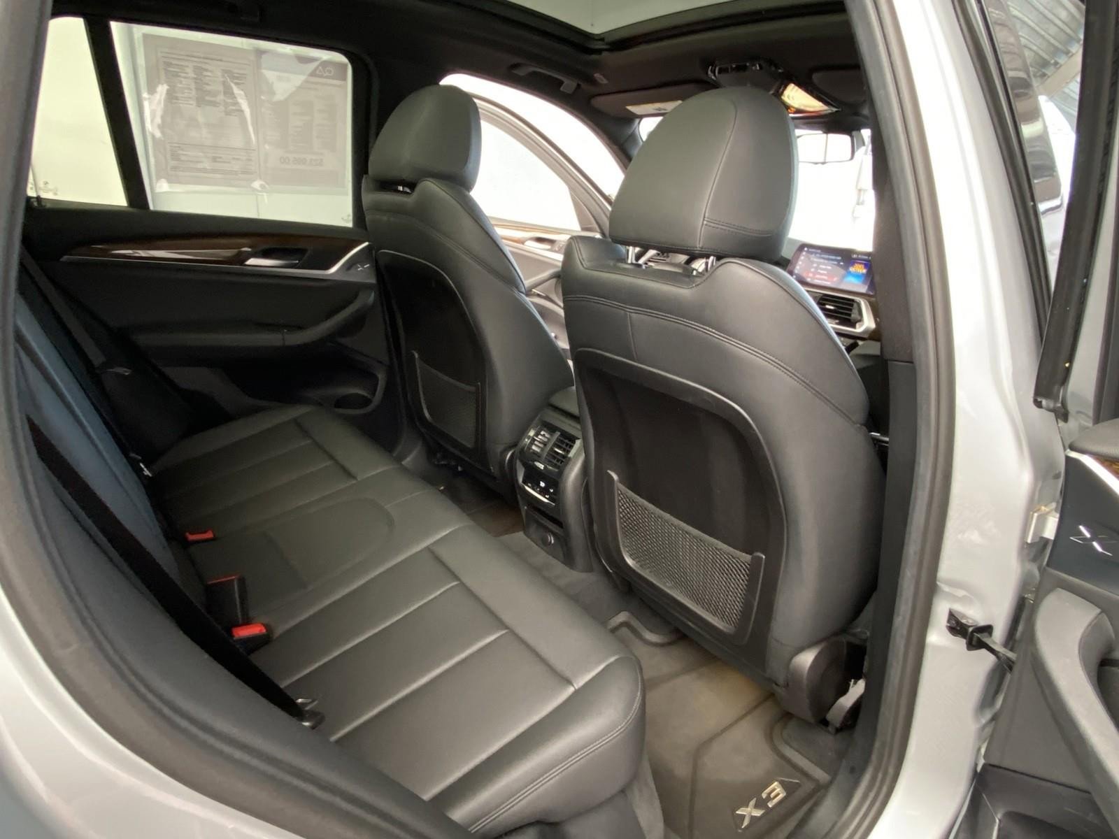 Used 2019 BMW X3 xDrive30i image 11