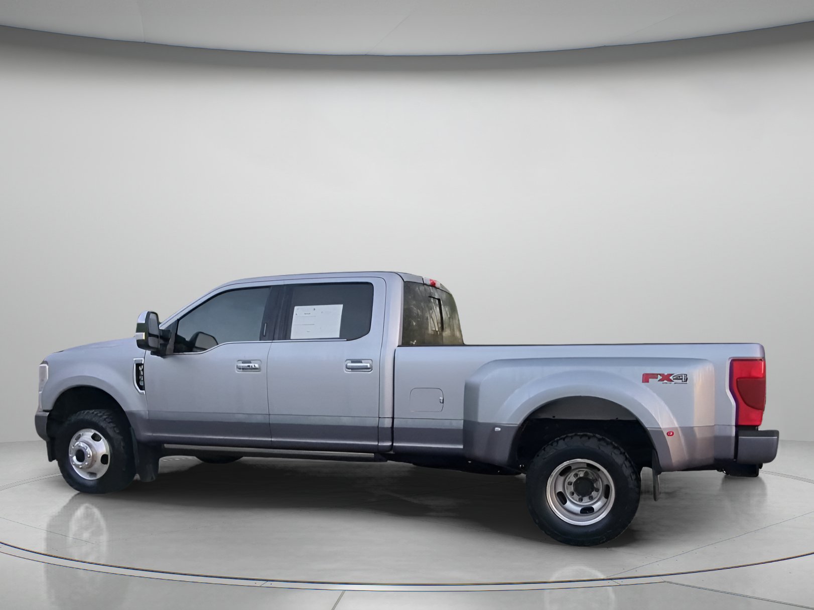 Certified 2021 Ford F350 Platinum AWD/4WD image 18