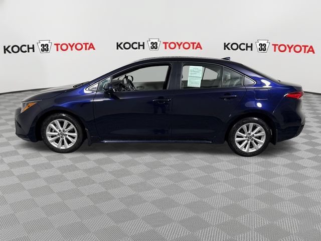 Certified 2025 Toyota Corolla LE w/ LE Premium Package FWD image 4