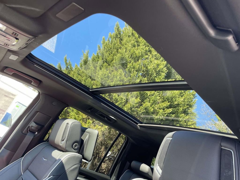 New 2026 Cadillac Escalade ESV Sport image 20