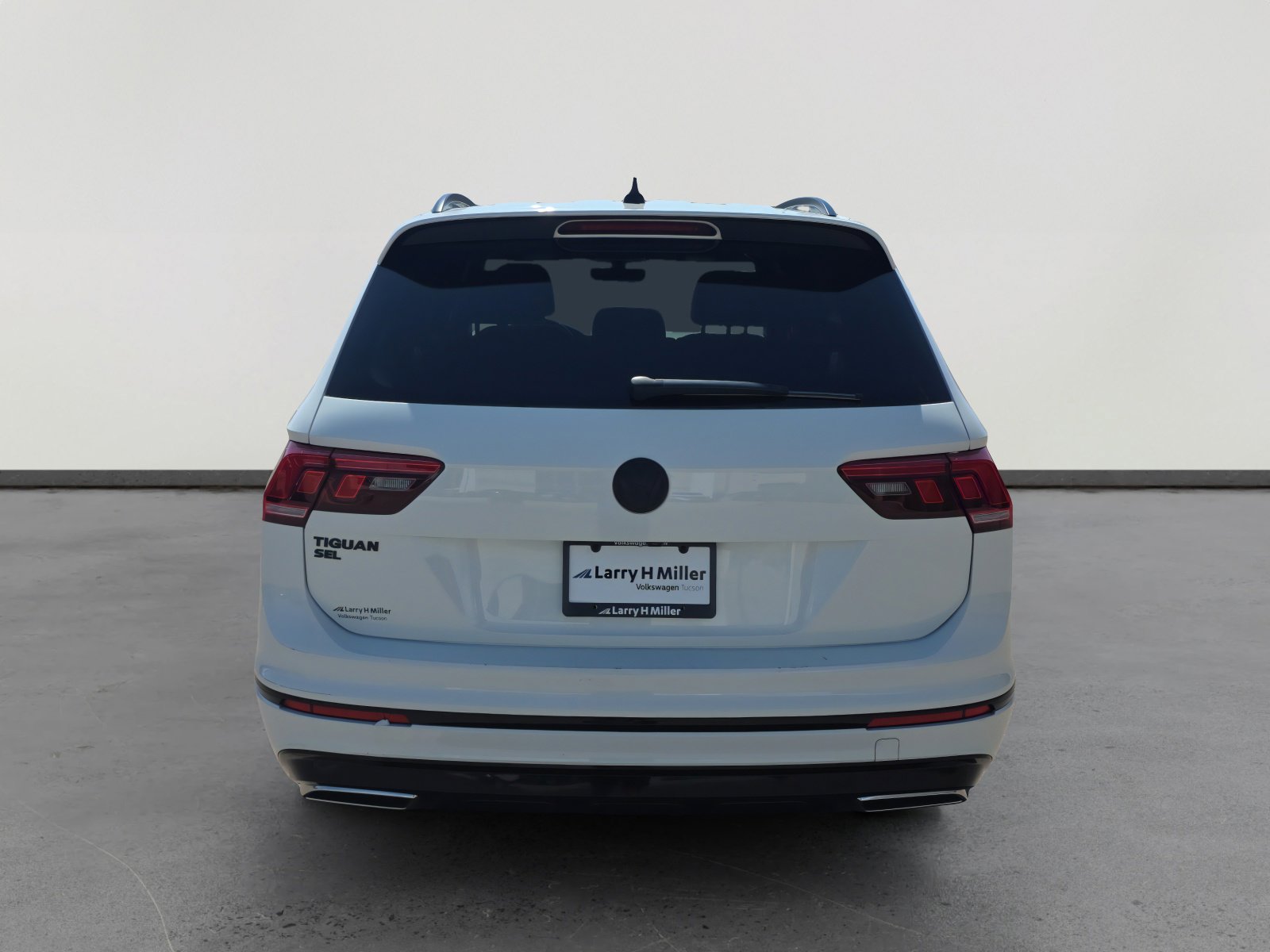 Used 2019 Volkswagen Tiguan SEL Premium R-Line FWD image 4