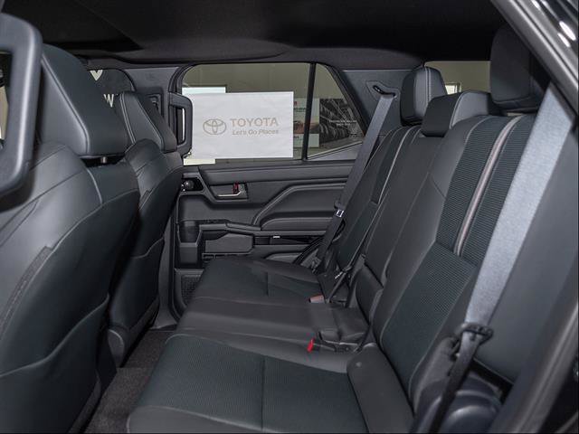 New 2026 Toyota 4Runner Limited AWD/4WD image 19