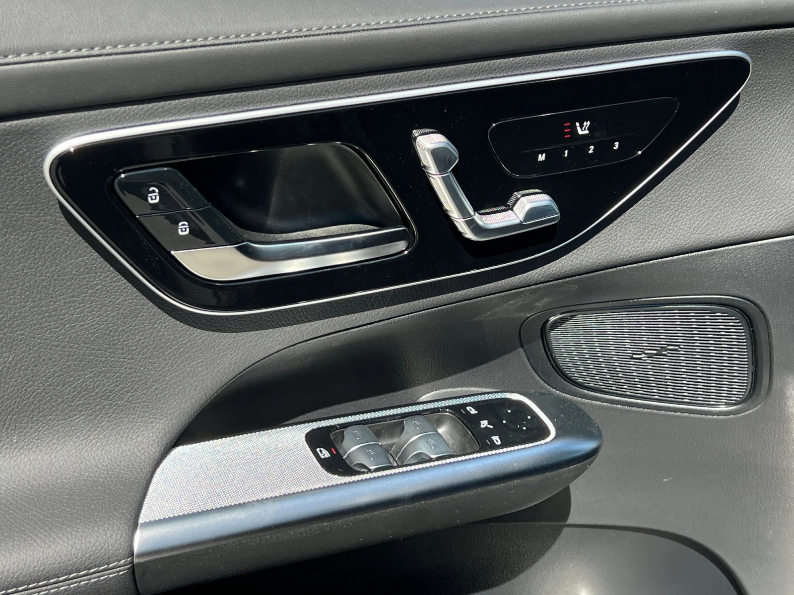 New 2026 Mercedes-Benz GLC 300 4MATIC image 10