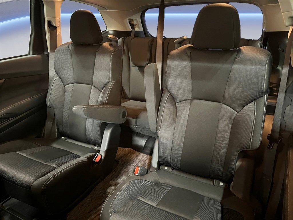 Certified 2024 Subaru Ascent Premium w/ Convenience Package image 16