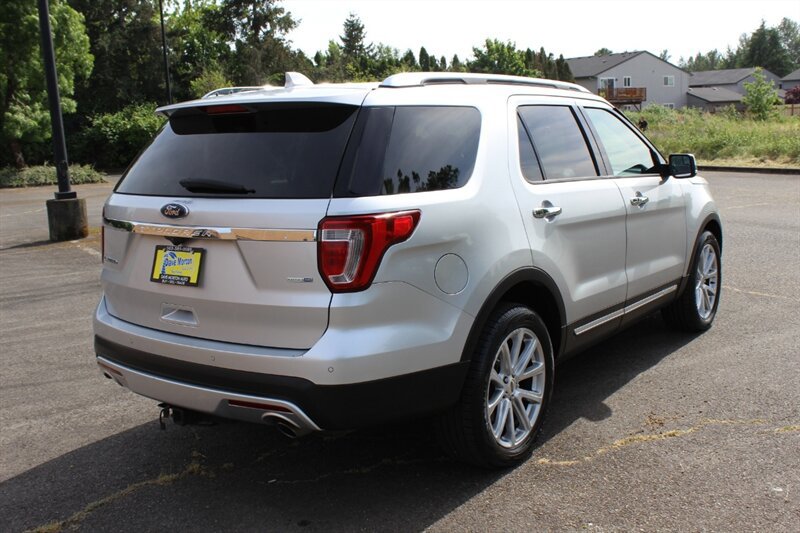 Used 2016 Ford Explorer Limited AWD/4WD image 4