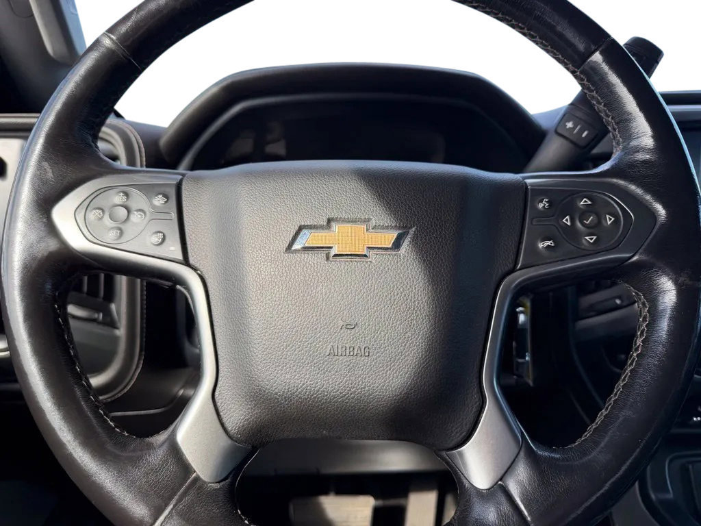 Used 2018 Chevrolet Silverado 2500 LTZ w/ Midnight Edition AWD/4WD image 15