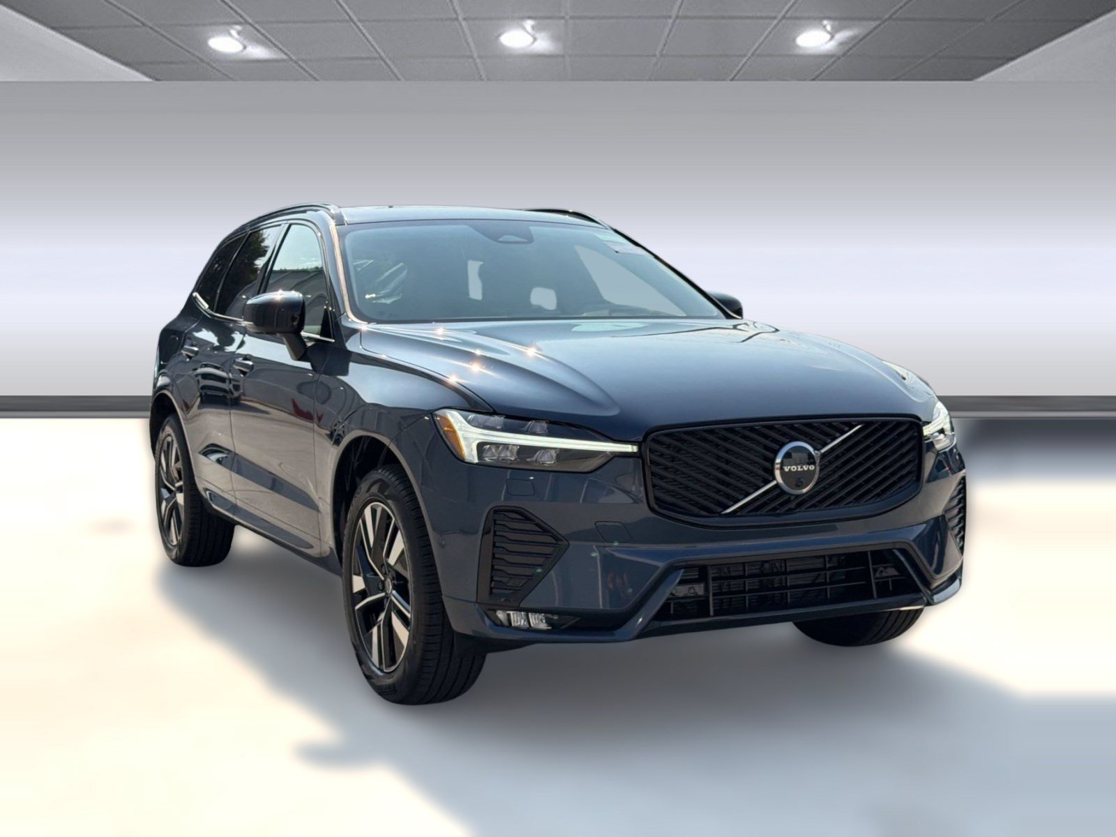 New 2026 Volvo XC60 B5 Plus w/ Climate Package AWD/4WD image 7
