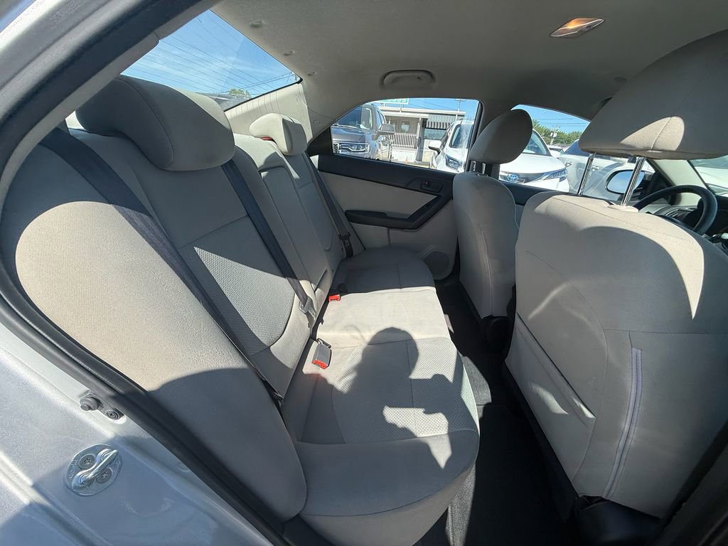 Used 2010 Kia Forte EX FWD image 20