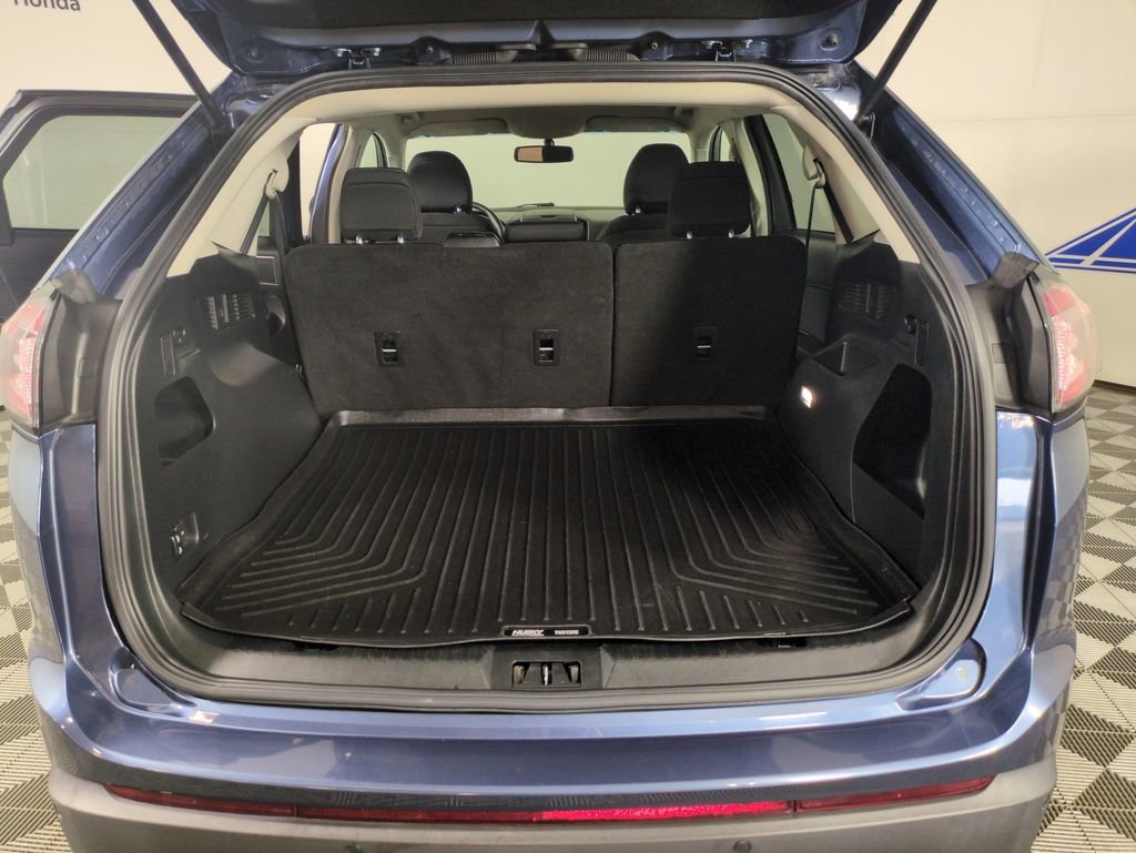 Used 2018 Ford Edge SEL image 22