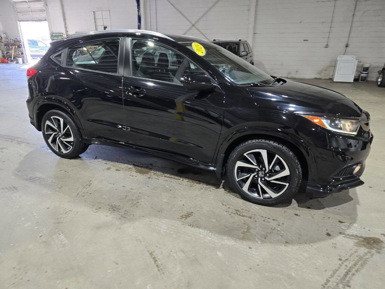 Used 2019 Honda HR-V Sport image 15