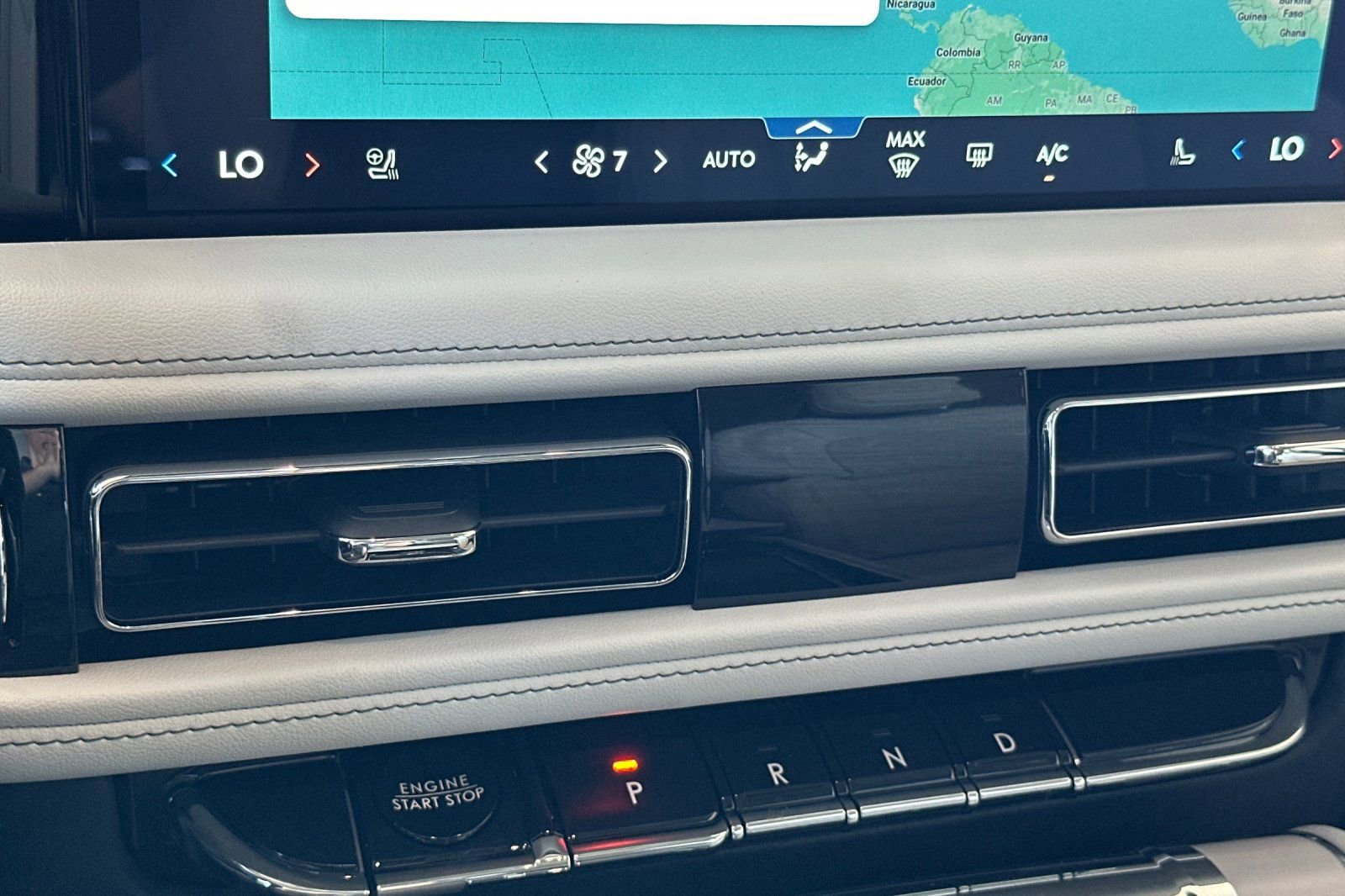 New 2025 Lincoln Aviator Reserve w/ Equipment Group 201A image 21