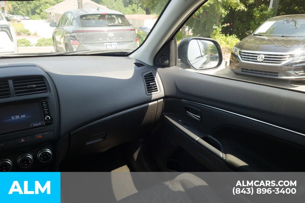 Used 2024 Mitsubishi Outlander Sport ES AWD/4WD image 18