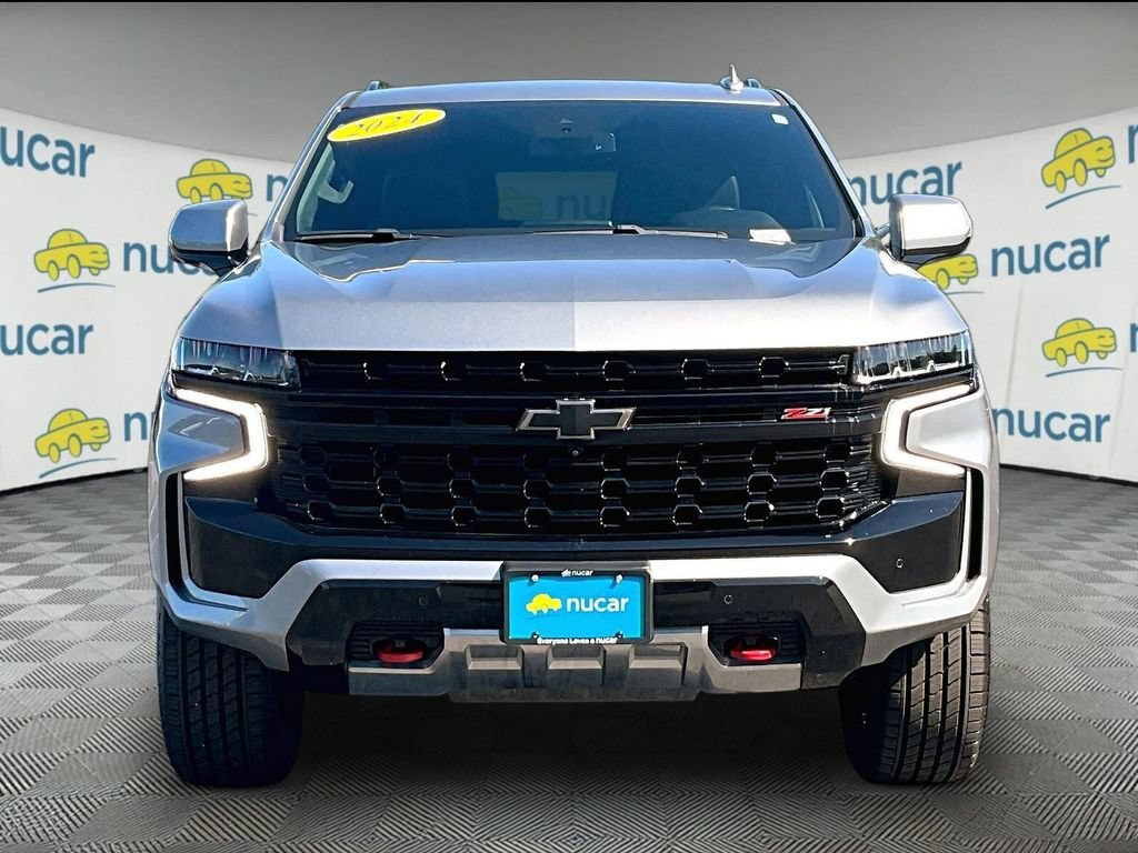 Used 2024 Chevrolet Tahoe Z71 w/ Luxury Package AWD/4WD image 2