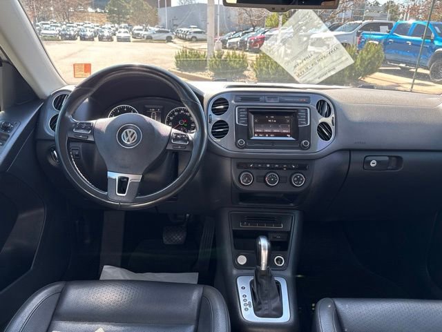 Used 2016 Volkswagen Tiguan S FWD image 17