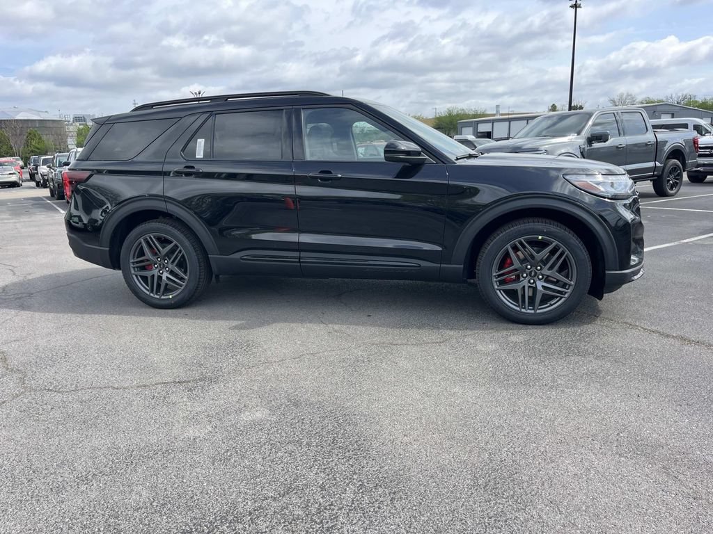 New 2026 Ford Explorer ST w/ Sun And Sound Package AWD/4WD video 2