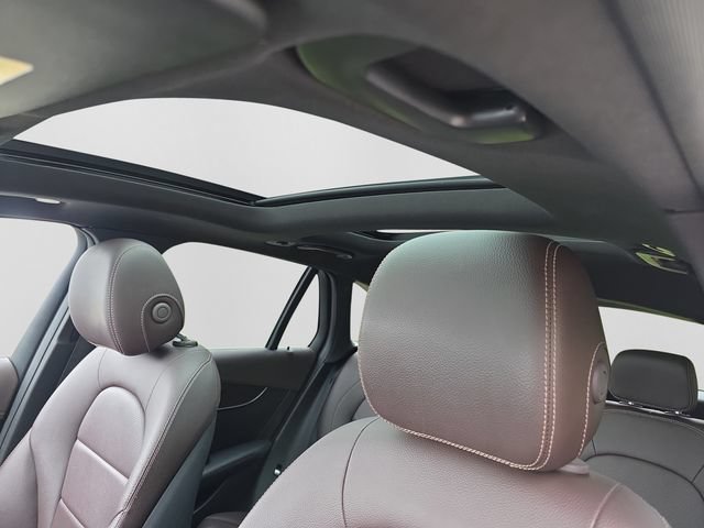 Used 2016 Mercedes-Benz GLC 300 4MATIC image 12